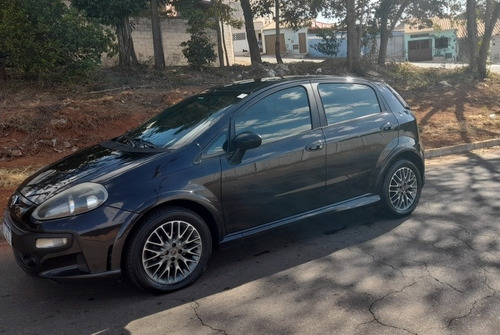 Imagem 1 de 8 de Fiat Punto 2014 1.8 16v Blackmotion Flex 5p