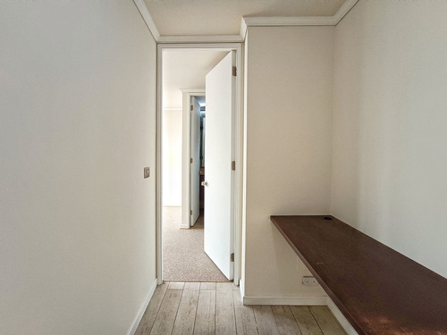 Edificio Froilán Roa (1 Est. 1 Bod.) Piso 10
