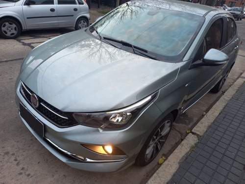 Imagen 8 de 20 de Fiat Cronos 1.8 16v Precision At6 Pack Premium
