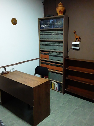 Imagen 6 de 15 de Oficina En Calle Caseros . Departamento De 1 Dormitorio