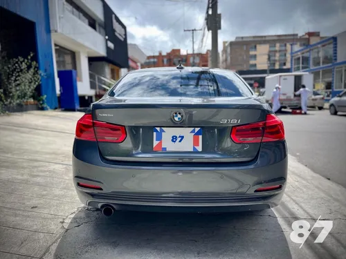 BMW Serie 3 1.5 318i F30 Lci Exclusive