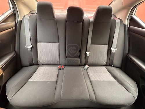 Nissan Sentra 2.0 Advance Cvt