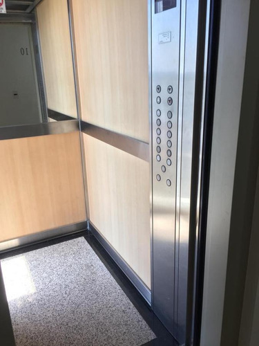 Imagen 20 de 21 de Departamento En Venta, Asborno 642 (10°b), Belén De Escobar