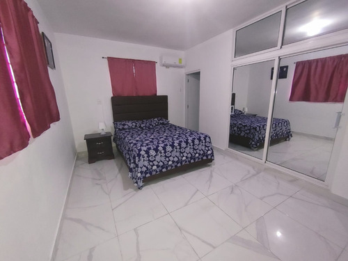 Se Renta / Alquila Apartamento Amueblado En Santiago, Res. Blue Amber, Tercer Piso