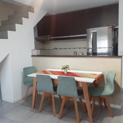 Imagen 5 de 14 de Departamento En Venta En Villa Luzuriaga