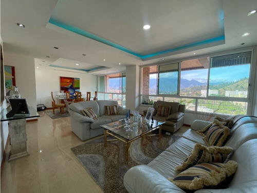 Vendo Apartamento 127m2 Escampadero 3816
