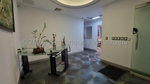 Ss: Vende Oficina 24-17415 En La Candelaria De120 M2, Oportunidad!