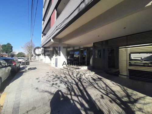 Imagen 4 de 8 de 19 E/ 39 Y 40 - Cochera Descubierta A La Venta