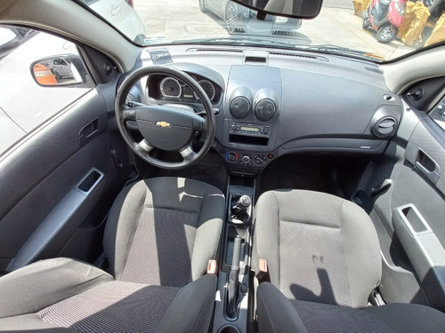 Imagen 12 de 15 de Chevrolet Aveo Ls 2018