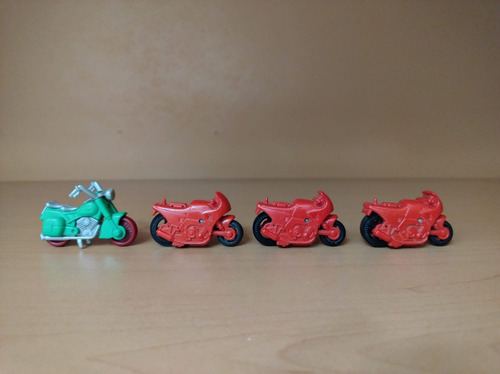 Motocicletas Kínder Sorpresa De Los 90´s. (Usado)