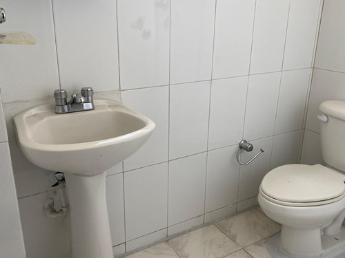 Altamira, Se Alquila Oficina O Local Para Consultorio. Beatriz Pacheco Mls #25-23542