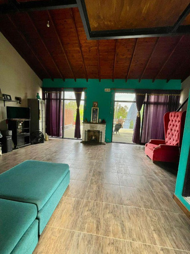Casa Quinta En Alquiler Para 8 Personas En Parque Leloir Con Quincho Cubierto
