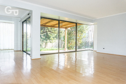 Linda Casa Al Interior De Condominio, En Los Fresnos