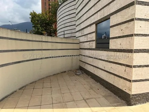 Local En Venta El Rosal Abm