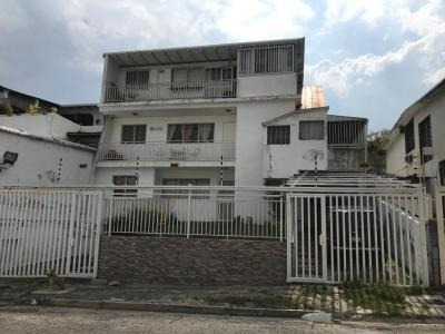 Imagen 1 de 12 de Casa En Venta En El Marques