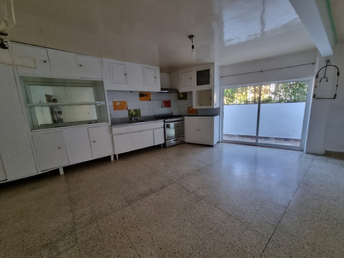 Imagen 6 de 23 de Casa En Magdalena Contreras 4 Rec 2 Baños Cajón
