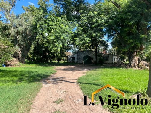 Excelente Casco De Estancia (la Aurora)