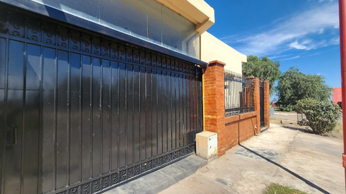 Casa Ampliada En Venta En La Punta, B° Los Lapachos