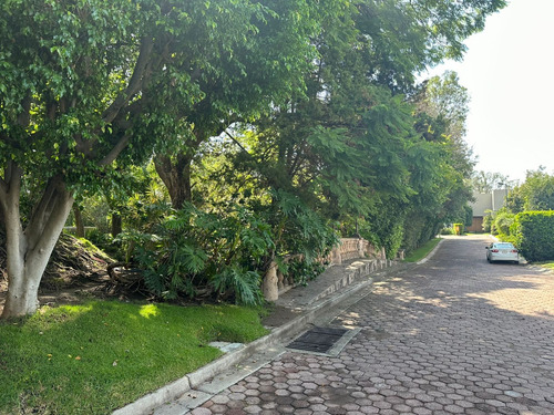 Terrenos En Venta En Colinas De San Javier En Zapopan, Jalisco