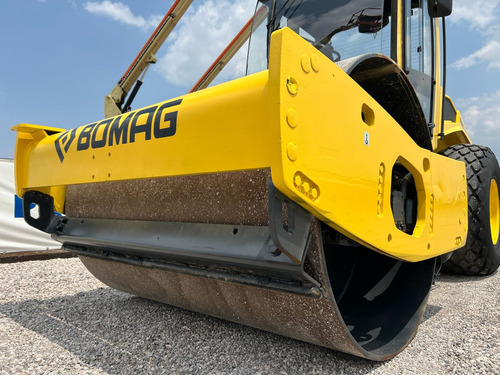 Vibrocompactador Bomag 84 Pulgadas 2018 Mixto Cabina Vibro