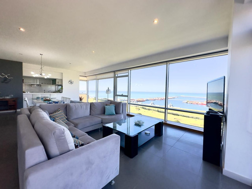 Venta De Piso 5 Ambientes Frente Al Golf, Vista Plena Al Mar