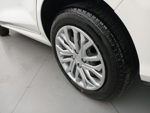 Fiat Cronos 1.3 FIREFLY FLEX DRIVE MANUAL