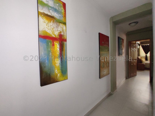 Townhouse En Venta Urb San Pablo Turmer Rah25-15603 Meglisf