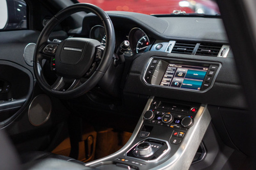 Land Rover Evoque 2.0 Si4 Pure Tech Pack 5p