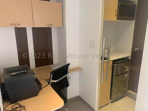 Oficina En Alquiler En Santa Paula . Amoblada 4 Ptos De Estac.. Mls#24-24427
