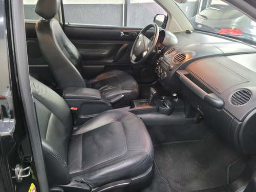 Volkswagen New Beetle 2.0 3p Automática