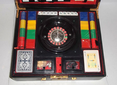 Set De Juegos De Casino En Portafolio 70s (Usado)