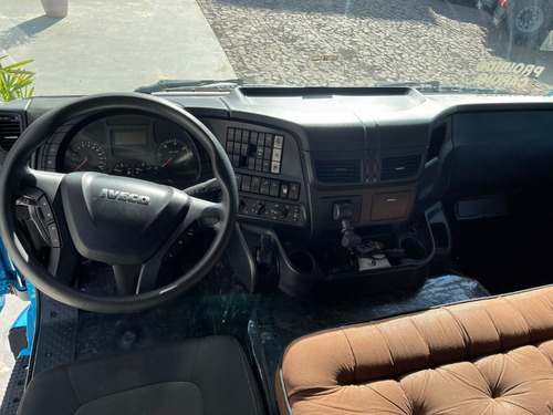 Imagem 9 de 15 de Iveco Stralis 440