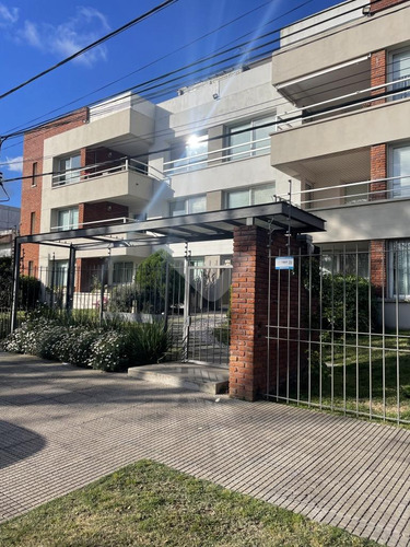 Venta Apartamento Malvin 2 Dormitorios 2 Baños Cochera