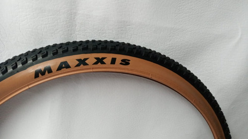 Imagen 8 de 10 de 2 Llantas Maxxis 27.5*2.25 Rekon Race Talón Convencional/exo