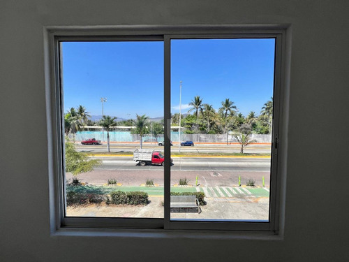 Oficina En Renta En Manzanillo, Colima