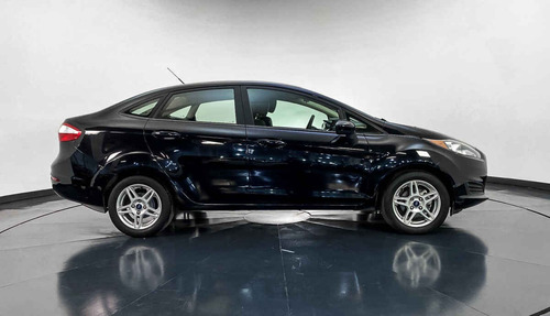 Imagen 5 de 15 de 35333 - Ford Fiesta 2017 Con Garantía Mt
