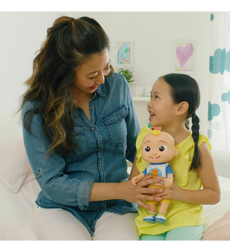 Cocomelon Muñeca Jj Interactiva Funciones 2m