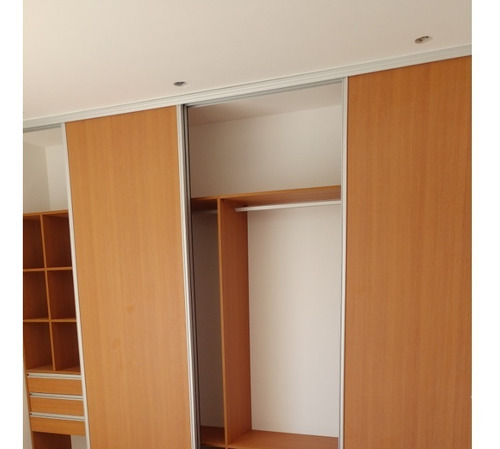 Imagen 17 de 23 de Casa En 2 Plantas De 5 Amb Mas Dependencia. A Estrenar.