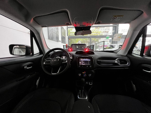 Imagen 16 de 18 de Jeep Renegade 1.8 Sport 2022 #11