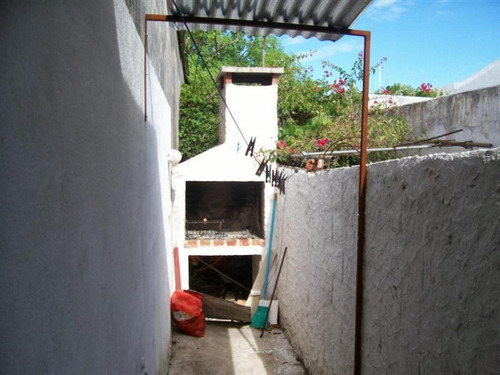 Imagen 10 de 13 de Casa Cerca De Todos Los Servicioc.