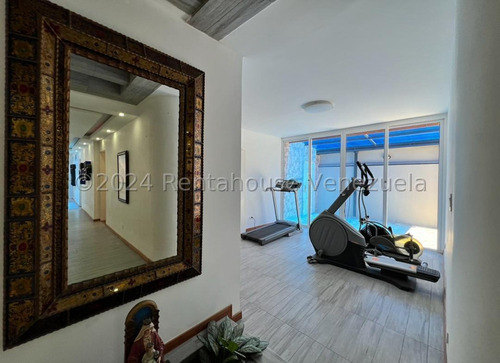 Venta De Espectacular Casa En Prados Del Este / Cl Mls-24-23251