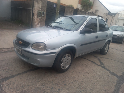 Chevrolet Corsa Classic 1.6 Gl Aa Super