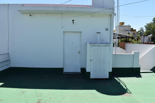 Imagen 25 de 29 de Casa En Venta - 2 Dormitorios 1 Baño - 209mts2 - Villa Santos Tesei