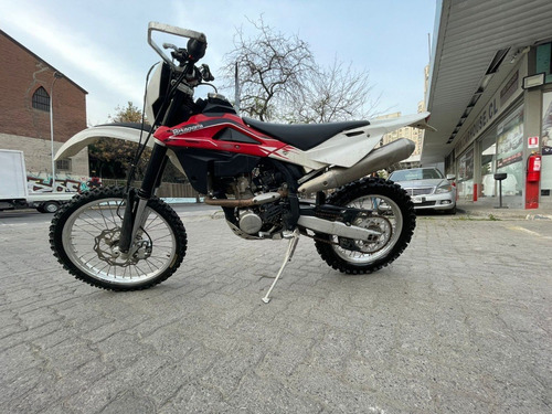 Imagen 4 de 13 de Husqvarna Te310