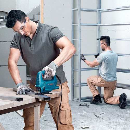 Imagen 5 de 10 de Sierra Caladora Bosch Gst 700 Capacidad Madera 70mm 500w