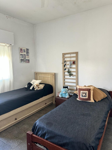 Venta Casa De 3 Dormitorios En Gorriti 841