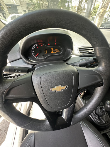 Chevrolet Onix plus 1.4 Black Edition