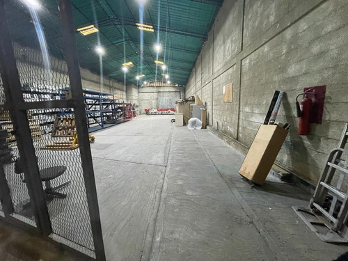 Galpón Industrial En Venta