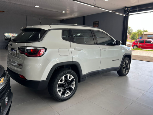 Jeep Compass 2.0 Trailhawk Aut. 5p