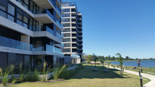 Venta Apartamento Barra De Carrasco 3 Dormitorios
